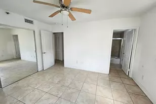 677 NE 24th St, Miami, FL 33137 - Photo 13