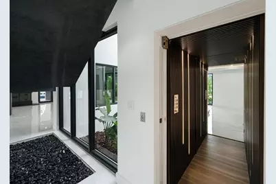 10201 SW 64th St, Miami, FL 33173 - Photo 27