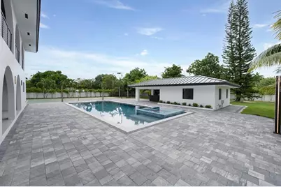 10201 SW 64th St, Miami, FL 33173 - Photo 35