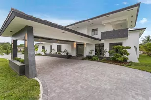 10201 SW 64th St, Miami, FL 33173 - Photo 3