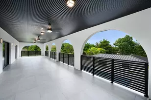 10201 SW 64th St, Miami, FL 33173 - Photo 21