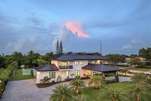 10201 SW 64th St, Miami, FL 33173 - Photo 47