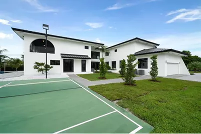 10201 SW 64th St, Miami, FL 33173 - Photo 31