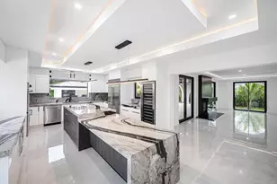 10201 SW 64th St, Miami, FL 33173 - Photo 11