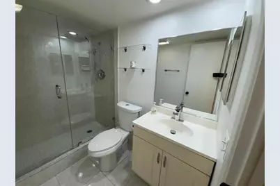 901  Cypress Ter, Unit #103, Pompano Beach, FL 33069 - Photo 25