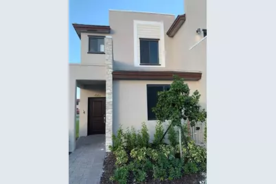 20651  NE 7 Pl, Miami, FL 33179 - Photo 1