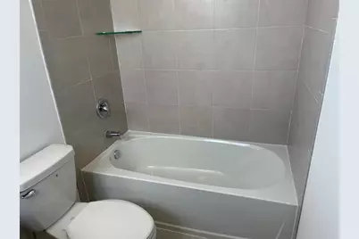 20651  NE 7 Pl, Miami, FL 33179 - Photo 7