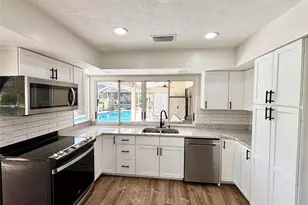 1172 SW Bent Pine Cove, Port Saint Lucie, FL 34986 - Photo 7