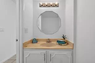 126 Sparrow Dr, Royal Palm Beach, FL 33411 - Photo 13