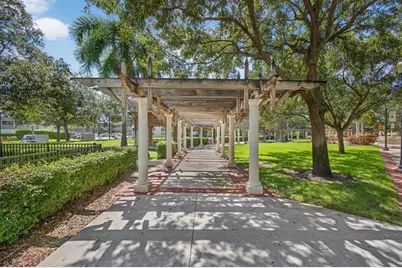 126  Sparrow Dr, Unit #10-B, Royal Palm Beach, FL 33411 - Photo 29