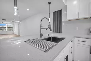 6037 Balboa Cir, Boca Raton, FL 33433 - Photo 19