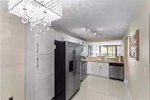 16 Royal Palm Way, Boca Raton, FL 33432 - Photo 5