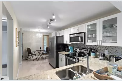 16  Royal Palm Way, Unit #302, Boca Raton, FL 33432 - Photo 7