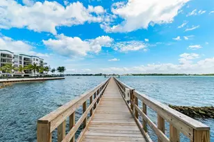 608 Windward Cir S, Boynton Beach, FL 33435 - Photo 25