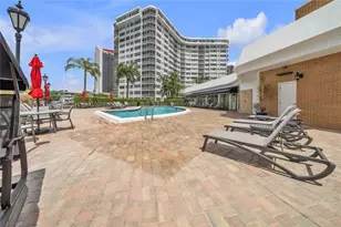 100 Golden Isles Dr, Hallandale Beach, FL 33009 - Photo 25