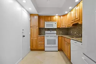 1950 S Ocean Dr, Hallandale Beach, FL 33009 - Photo 13