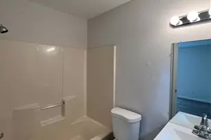 312 Carissa Dr, Pahokee, FL 33476 - Photo 9