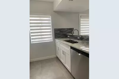 103  Riviera Cir, Weston, FL 33326 - Photo 3