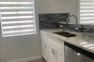 103 Riviera Cir, Weston, FL 33326 - Photo 3