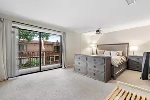 29 Laredo Pl, Davie, FL 33324 - Photo 13