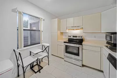 3039  Carambola Cir, Unit #3039, Coconut Creek, FL 33066 - Photo 3