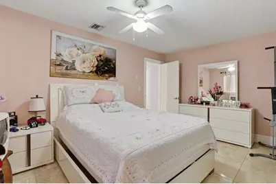 4818 SW 11th Ct, Plantation, FL 33317 - Photo 15