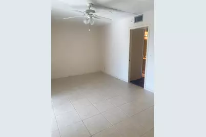 408  Grantham A, Unit #408, Deerfield Beach, FL 33442 - Photo 15