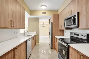 101 S Ocean Dr, Deerfield Beach, FL 33441 - Photo 23