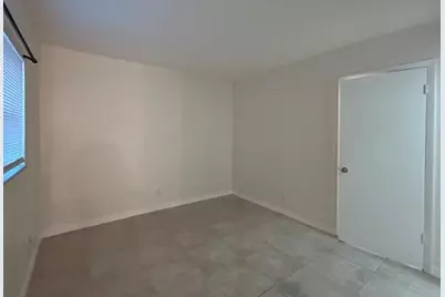 101 NE 41st St, Unit #G-112, Oakland Park, FL 33334 - Photo 9