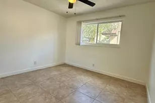 3061 NE 49th St, Fort Lauderdale, FL 33308 - Photo 9