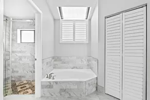 8486 Heather Pl, Boynton Beach, FL 33472 - Photo 19