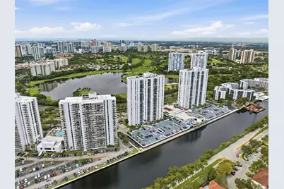 3675 N Country Club Dr, Unit #602, Aventura, FL 33180 - Photo 33