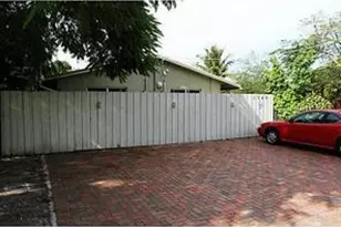 1749 NW 6th Ave, Fort Lauderdale, FL 33311 - Photo 11
