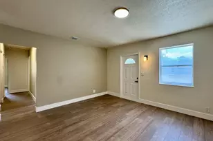 1511 NW 12th St, Fort Lauderdale, FL 33311 - Photo 9