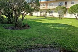 2525 Hollywood Blvd, Hollywood, FL 33020 - Photo 3