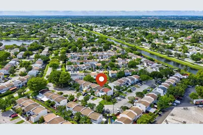 10921 SW 70th Ter, Unit #10921, Miami, FL 33173 - Photo 35