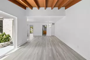 10921 SW 70th Terrace, Miami, FL 33173 - Photo 5