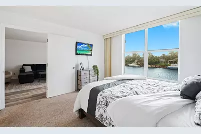 1050  Hillsboro Mile, Unit #203W, Hillsboro Beach, FL 33062 - Photo 17