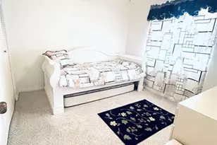 5550 Lakeside Dr, Margate, FL 33063 - Photo 13