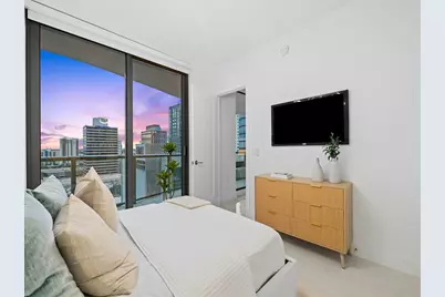 100 E Las Olas Boulevard, Unit #1802, Fort Lauderdale, FL 33301 - Photo 35