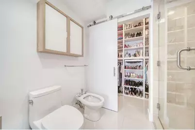 6365  Collins Avenue, Unit #2406, Miami Beach, FL 33141 - Photo 11