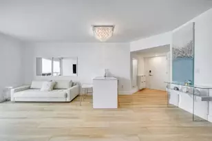 6365 Collins Ave, Miami Beach, FL 33141 - Photo 7