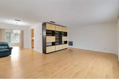 735 NW 73rd Ter, Margate, FL 33063 - Photo 5