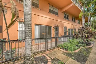 620 Tennis Club Dr, Fort Lauderdale, FL 33311 - Photo 25