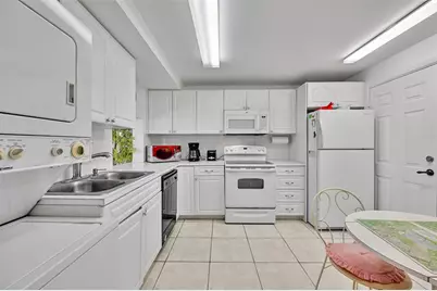 620  Tennis Club Dr, Unit #103, Fort Lauderdale, FL 33311 - Photo 9