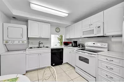 620  Tennis Club Dr, Unit #103, Fort Lauderdale, FL 33311 - Photo 11