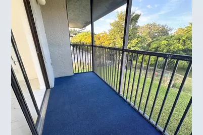 10687  Royal Palm Blvd, Coral Springs, FL 33065 - Photo 17