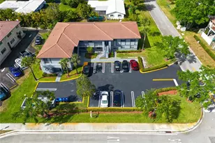 10687 Royal Palm Blvd, Coral Springs, FL 33065 - Photo 1