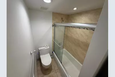 19428 NE 26th Ave, Unit #103, Miami, FL 33180 - Photo 43