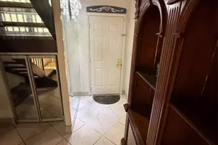 19428 NE 26th Ave, Miami, FL 33180 - Photo 13